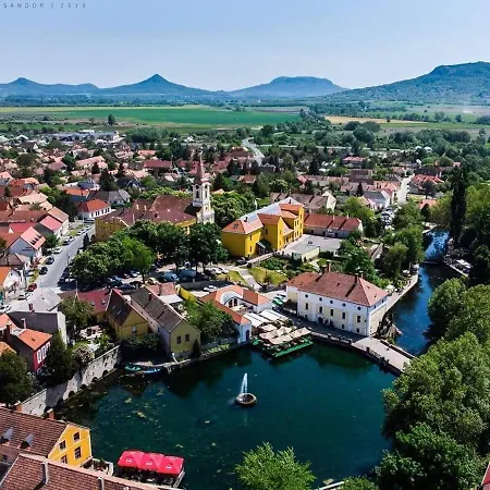 Francesca Apartmanlakasa Lejlighed Tapolca