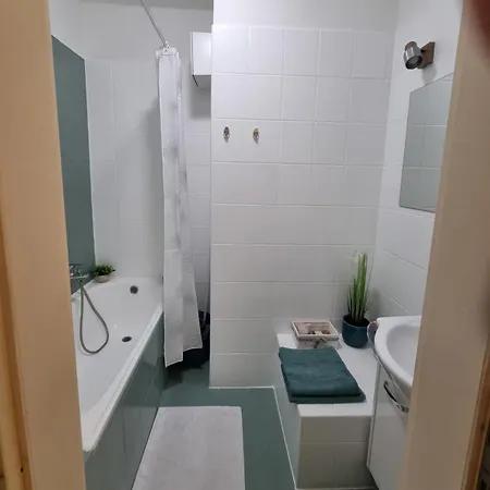 Lejlighed Francesca Apartmanlakasa *