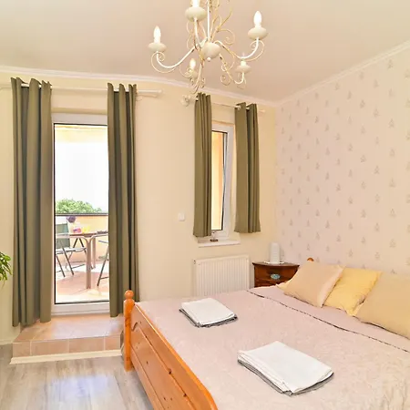 Francesca Apartmanlakasa